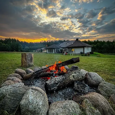 Siedlisko Blotnia Сasa de vacaciones Mierzeszyn